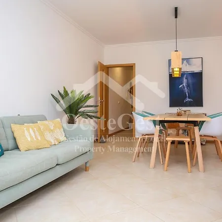 Casa Menezes Apartment Lourinha (Lisbon)